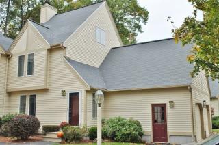 8 Westminster Dr, Nashua, NH 03064-8113