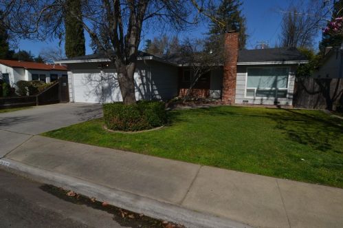 215 Griswold Ave, Modesto, CA 95350-5216