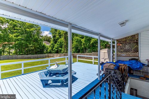 8729 Redman St, Springfield VA  22153-2413 exterior