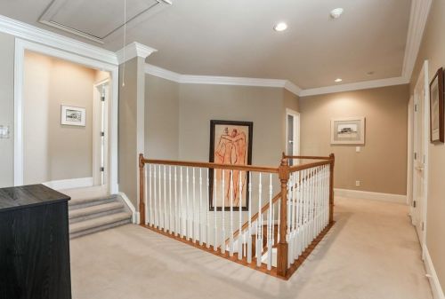 2556 Brookline Cir, Atlanta GA  30319-3693 exterior