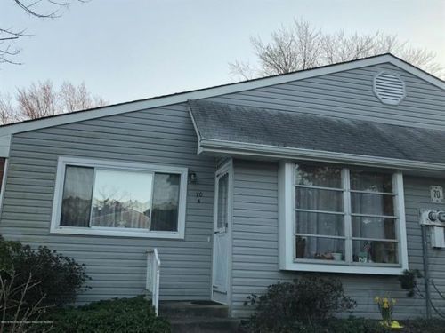 70 Hudson Pkwy, Lakehurst, NJ 08759-6303