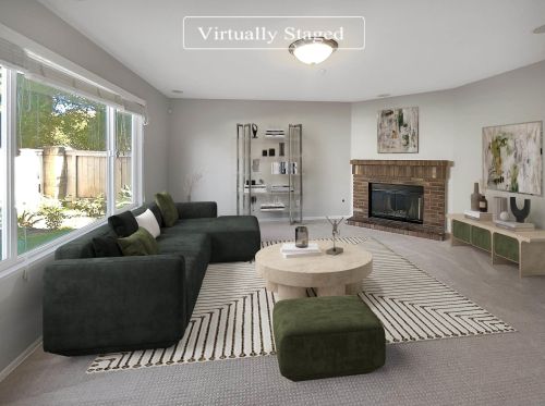 1775 Cottonwood Dr, Vista, CA 92081-4500
