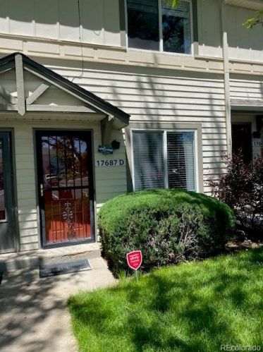 17687 Loyola Dr, Denver CO  80013-3126 exterior