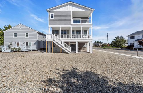 19 Sturgis Rd, Lavallette NJ 08735-2843 exterior