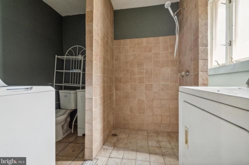 2229 Hancock St, Philadelphia PA  19133-3719 exterior