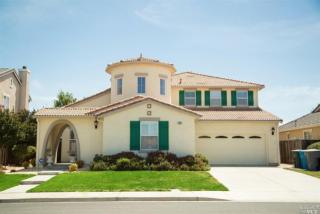 913 Star Tulip Dr, Vacaville, CA 95687-7765
