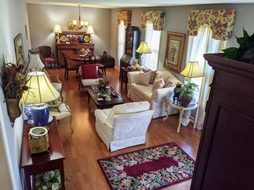 3171 Tina Ln, Marietta, GA 30066-4358