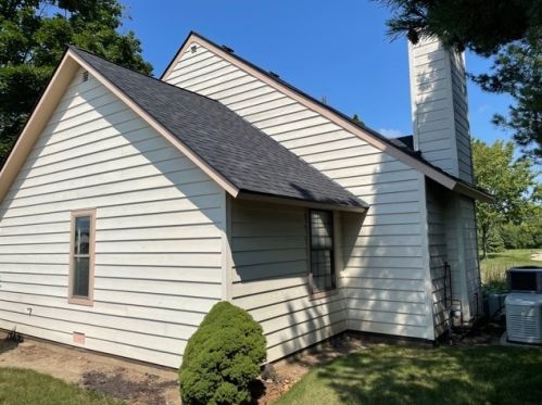 593 Dunham Rd, Gurnee, IL 60031-3164