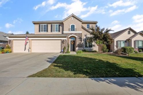 2848 Glendale Ave, Visalia, CA 93291-6526