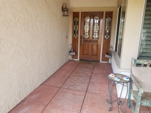 29353 Fountainwood St, Calabasas, CA 91301-4106