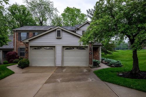 5424 Gantzfield Ct, Cincinnati OH  45241-6078 exterior