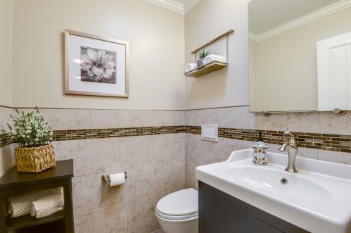 2174 Lacey Dr, Milpitas CA 95035-6122 exterior