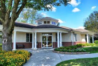 1338 Veterans Hwy, Levittown PA  19056-2025 exterior