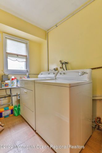 169 Pine Needle St, Wall Township NJ  07731-2691 exterior