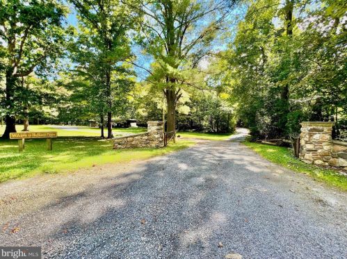 189 Lyle House Rd, Mathias WV  26812 exterior