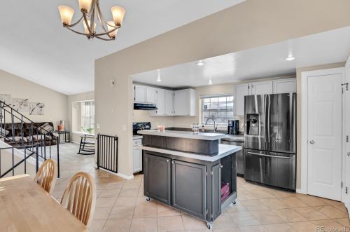 18149 Asbury Dr, Aurora CO 80227-2306 exterior