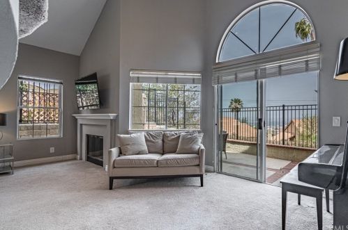 715 Palomino Ln, Anaheim CA  92807-4878 exterior