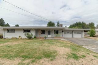 3205 Pinewood Ave, Bellingham, WA 98225-1435