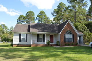 118 Rosewood Dr, Sylvester, GA 31791-7217