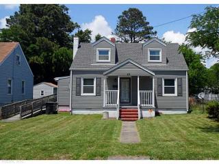 45 Westover St, Hampton, VA 23669-2172