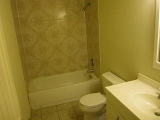 518 Guyer St, Sugar Land TX  77498-2934 exterior