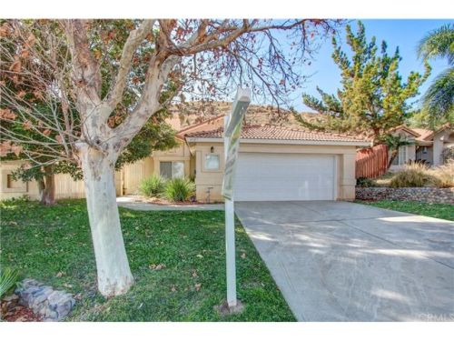 4307 Estrada Dr, Riverside, CA 92509-7230