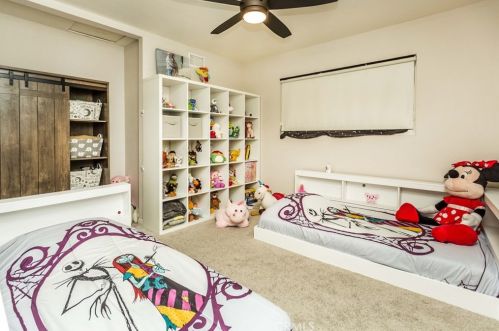 4446 Addington Dr, Anaheim CA  92807-2904 exterior