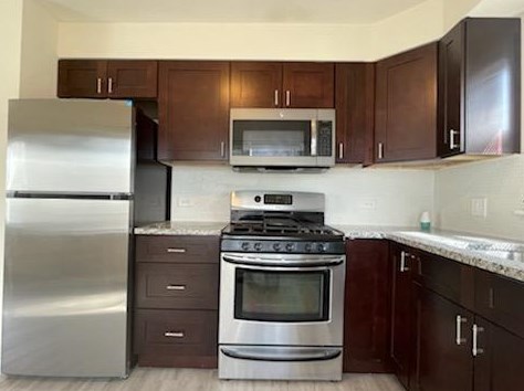 14835 Champlain Ave, Dolton IL  60419-2103 exterior