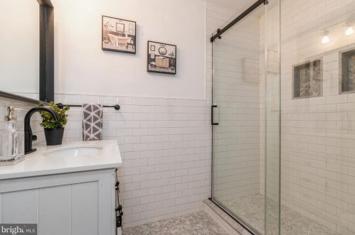 305 Westmont Ave, Haddonfield NJ 08033-2318 exterior