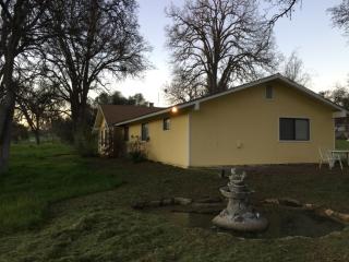 32045 Delaware Rd, Coarsegold, CA 93614-9256