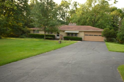 343 Willow St, Mokena, IL 60451-1046