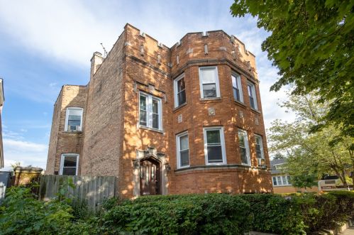 6559 Albany Ave, Chicago, IL 60645-4103