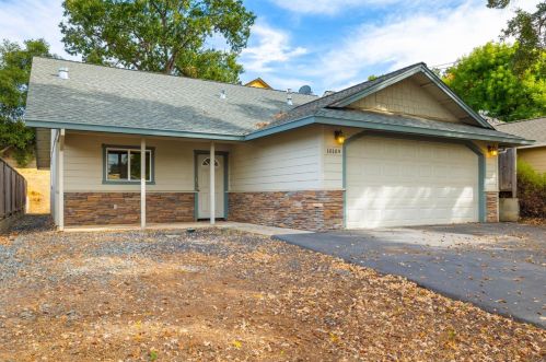 18185 6th Ave, Jamestown, CA 95327-9665