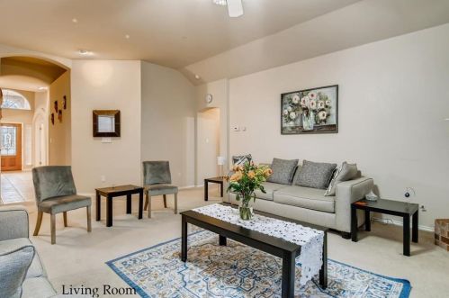 207 Chesapeake Bay Ln, Austin TX  78717-2975 exterior