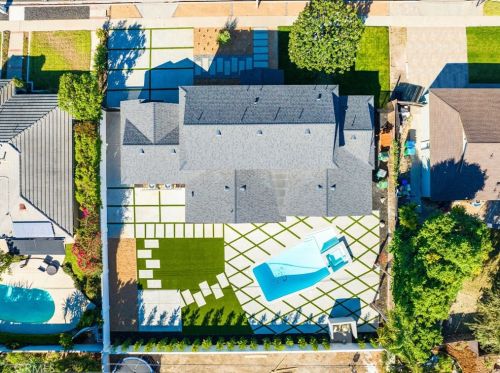 11872 Gladstone Dr, Santa Ana CA  92705-2938 exterior