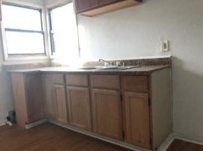 2115 Oakwood St, Fort Worth TX  76117-4927 exterior