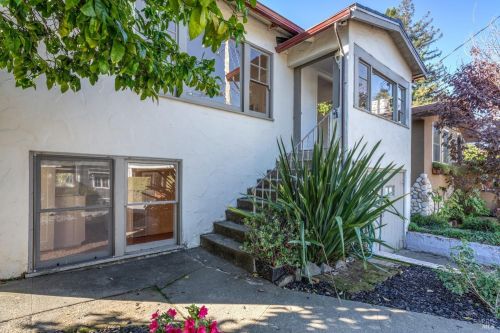 10 Locke Ln, Mill Valley, CA 94941-2113