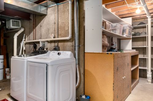 820 Elizabeth Ln, Pingree Grove IL  60140-7715 exterior