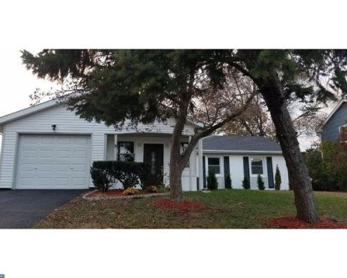 9 Bradford Ln, Willingboro, NJ 08046-1516