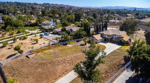 8079 Golden Star Ave, Riverside CA  92506-5710 exterior