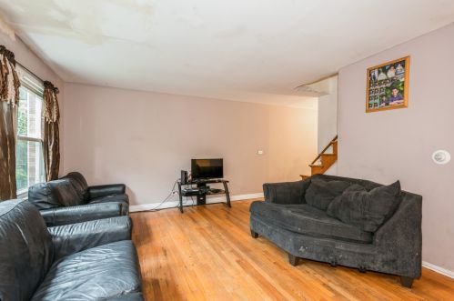 545 Lynn Ct, Glendale Heights, IL 60139-3138