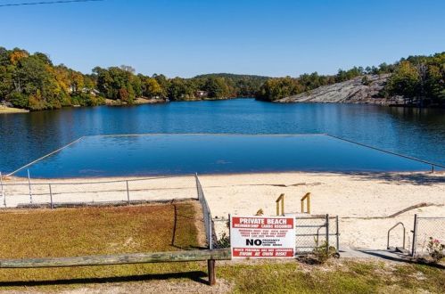 2004 Hi Roc Rd, Conyers GA  30012-2534 exterior