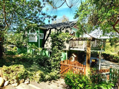 1905 Surrey Way, Lake Nacimiento, CA 93446-8413