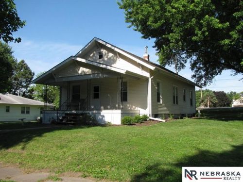 415 Jackson St, Bennet, NE 68317-2140