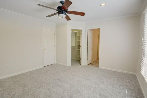 305 Hunting View Ct, Atlanta GA  30328-2779 exterior
