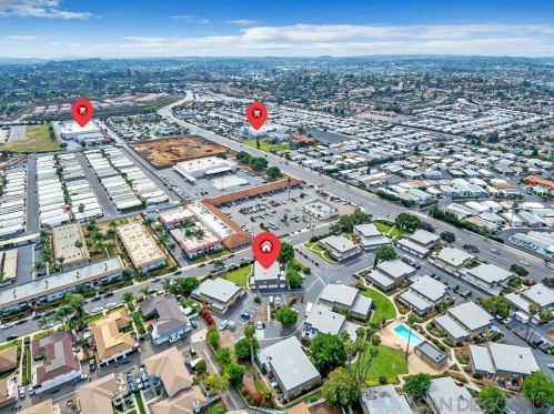 1211 Mariposa Ct, Vista CA  92084-3445 exterior