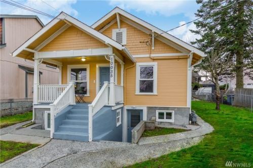 10035 17 Ave, Seattle WA  98146-3702 exterior