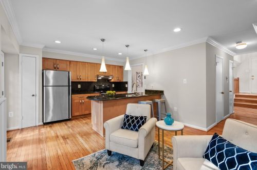 1405 Casino Cir, Silver Spring MD 20906-5901 exterior