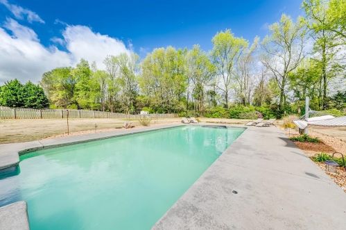465 Bailey Dr, Jefferson GA  30549-7120 exterior