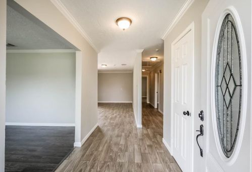 1008 Collins Rd, Richmond TX 77469-2745 exterior